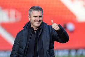 Preston North End's manager Ryan Lowe gives the thumbs up
