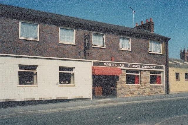 Best known, not for what it was but for who ran it. Professional wrestler Harry Duval ran the pub after he retired from the ring in 1973. The giant man with a giant personality first started playing to an audience as a singer in the Northern clubs in the 1960s, with The Stage magazine tipping him as a future star. But he switched to grappling and made a name for himself in the ring, being picked out by The Wrestler magazine predicting he would one day win the British and European Heavyweight titles. It didn't happen, but Harry still proved a knockout when he turned his hand to being a pub landlord and also a taxi owner - distinctive in his full chauffeur's suit and cap.