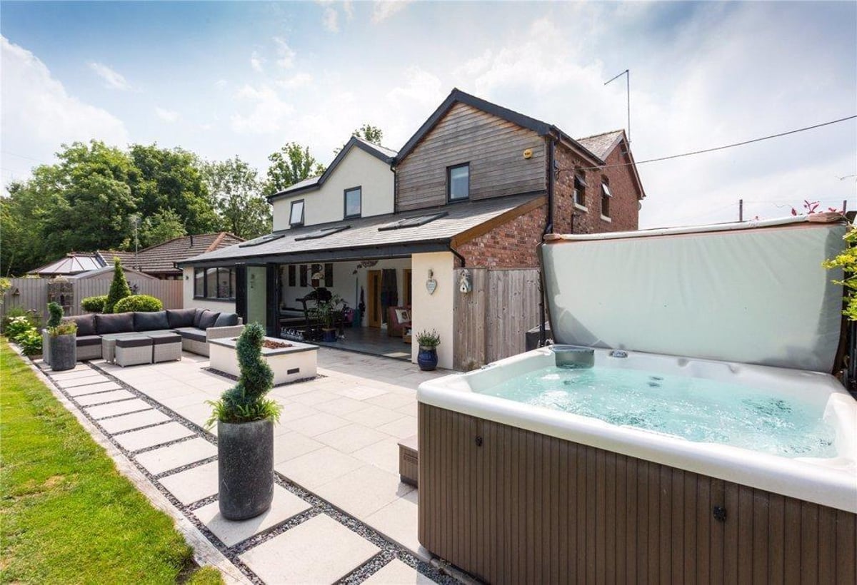 Amazing family home with magnificent interior and hot tub in the rear garden on the market for £650,000