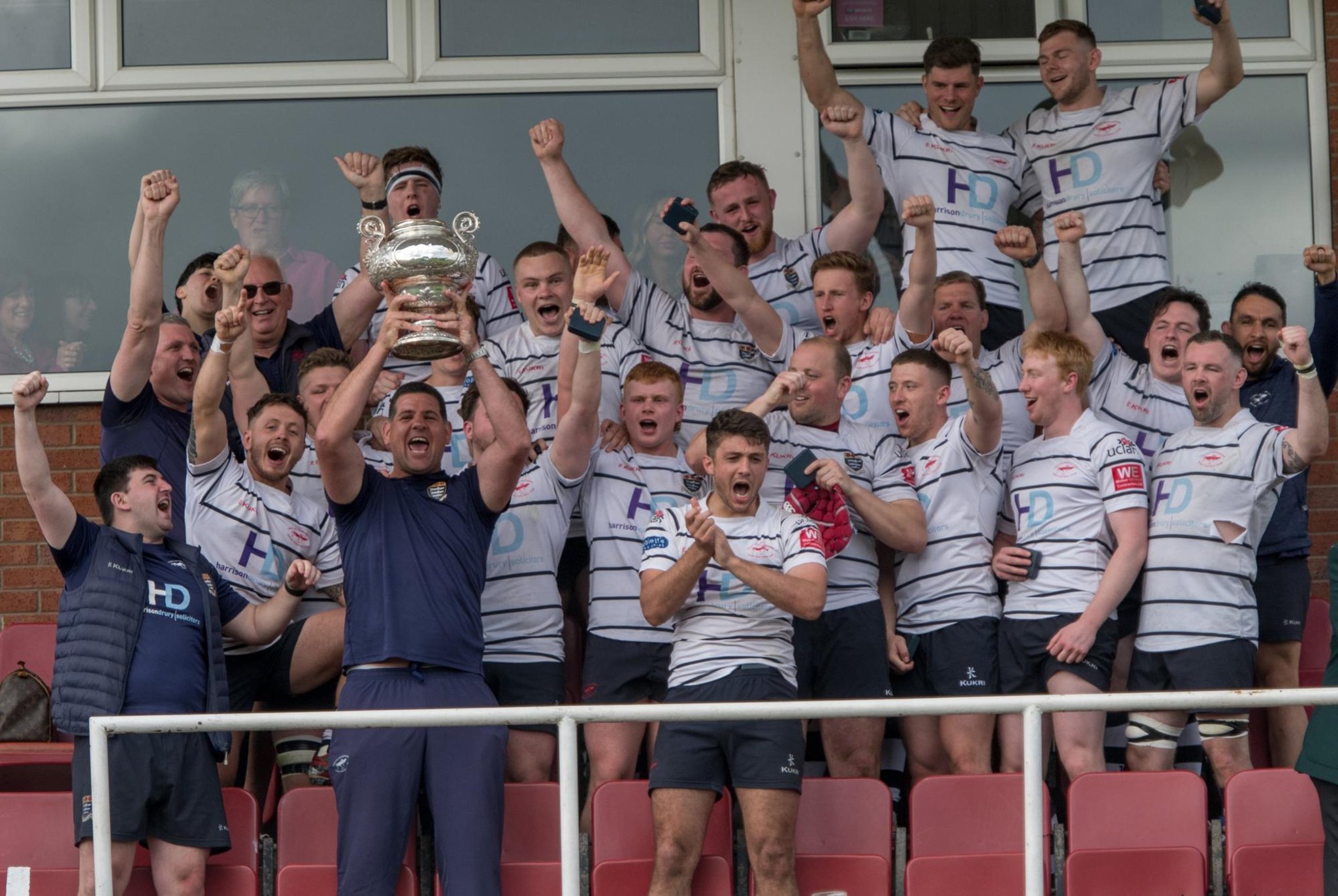 Preston Grasshoppers give head coach Paul Arnold the perfect send-off