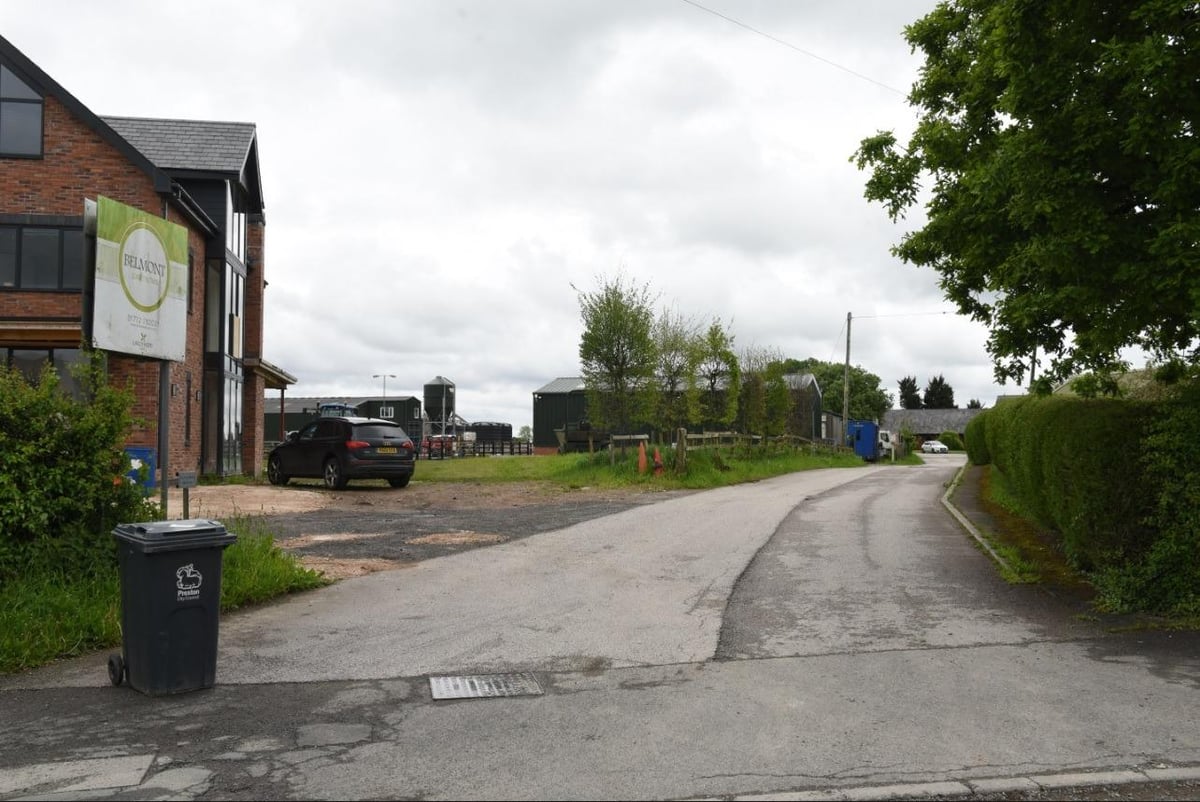 Pig pong dumps bungalows plan in the mire on farmland site near Longridge