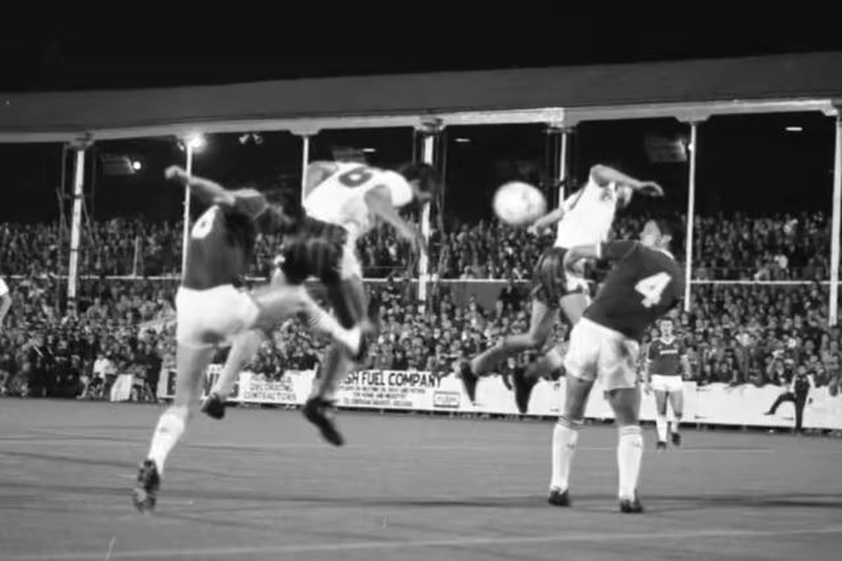 Retro: Sam Allardyce scores first Preston North End goal in League Cup match against West Ham United