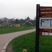 South Ribble Borough Council want to install a 8.9m tall Kompan Giant XL Tower Slide Unit at Withy Grove Park.
The proposed development involves replacing the existing tower unit, which was vandalised, with a new and improved play structure.
