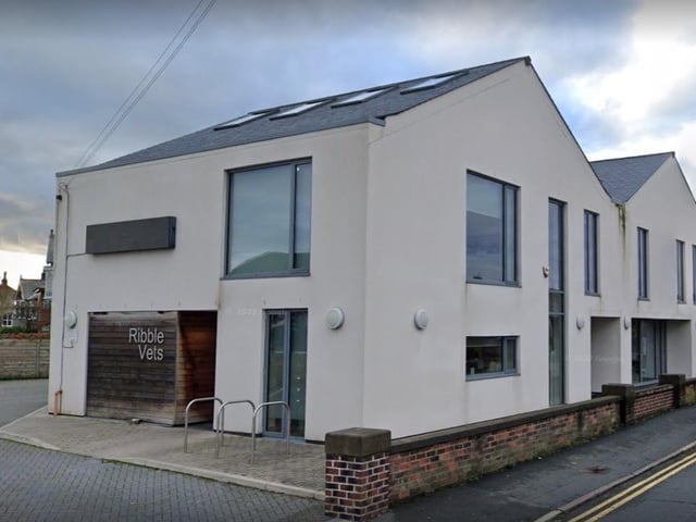 Ribble Vets Penwortham on Liverpool Road, Penwortham, has a rating of 4.5 out of 5 from 272 Google reviews