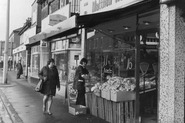 There used to be many fruit and veg shops along the Blackpool Road section of Lane Ends - this one was Matthew Wade's and the picture was taken some time in the early 80s