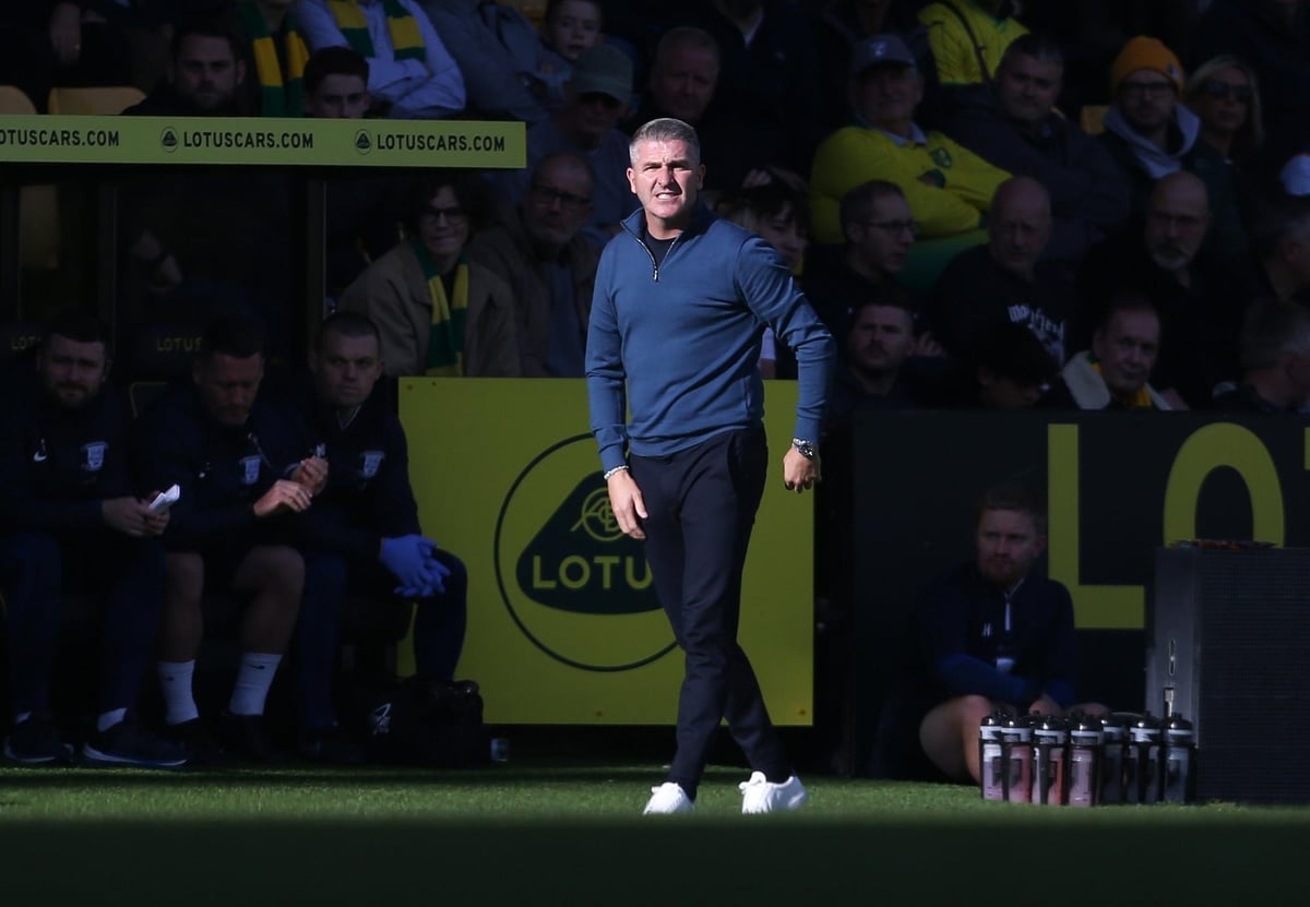 Preston North End boss gives injury updates on Tottenham Hotspur loanee and returning Irish striker
