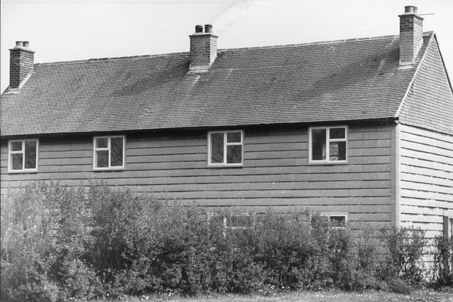 Airey homes in Broad Oak Lane, Penwortham in 1994