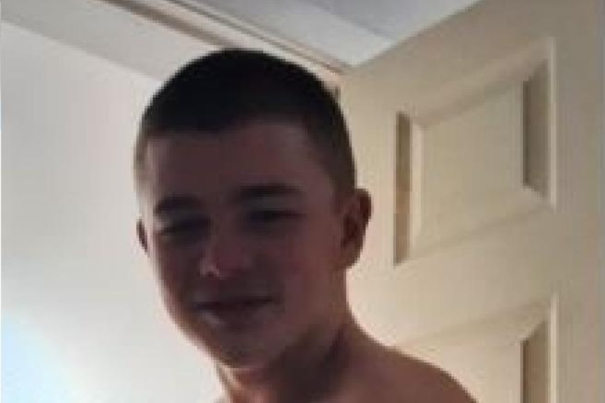 A missing teenage boy, 16, who was last seen three weeks ago has links across Lancashire