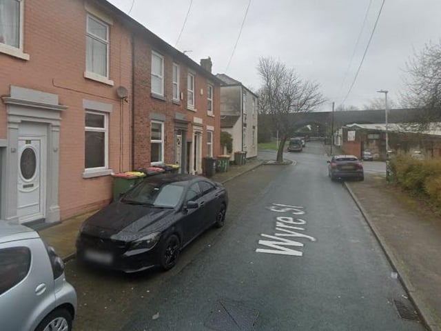 What: Some carriageway incursion 
Why: [Utility repair and maintenance works] TO INSTALL APTLAS & METER IN FOOTWAY  
When: June 12- June 23