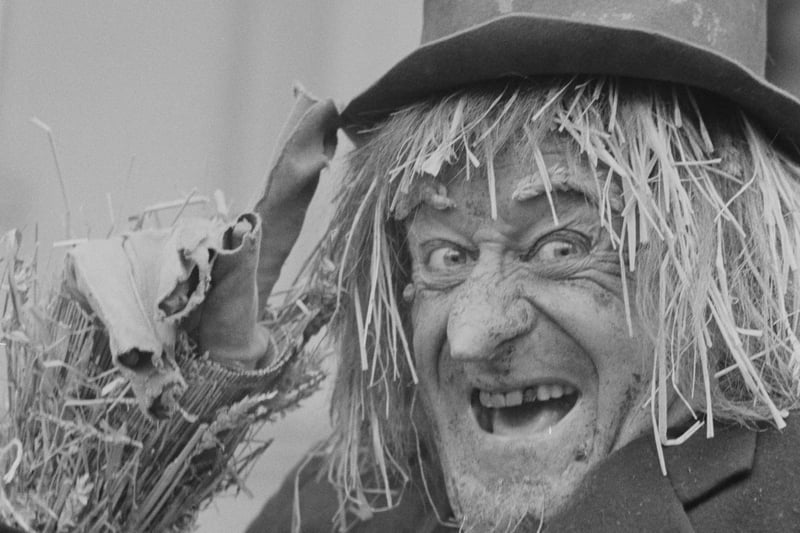 English actor Jon Pertwee as scarecrow Worzel Gummidge