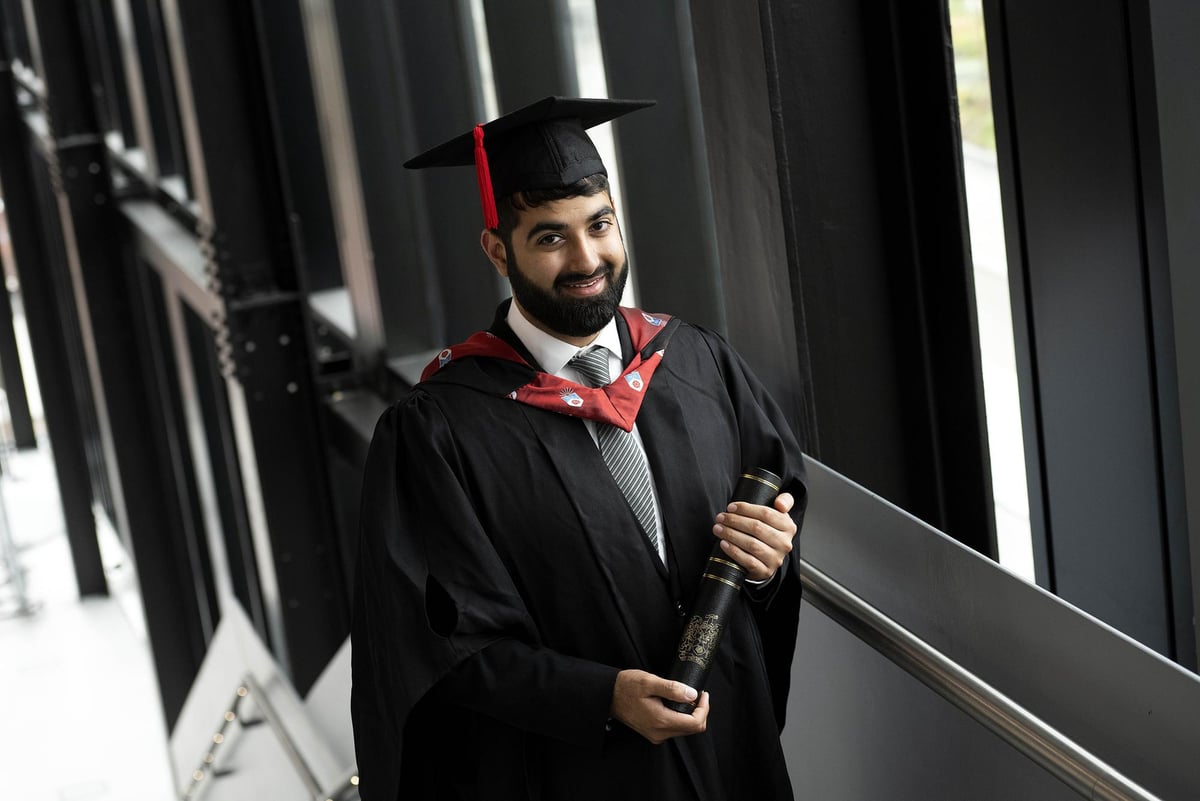 Graduation, The Open University (OU) in Wales degree ceremo…