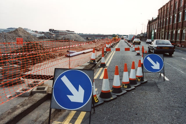 One lane of Strand Road in Preston was closed due to the demolition works at the former BAE site. With the level of traffic back in 1994, when the image was taken, it wouldn't have caused such a gridlock like we see today