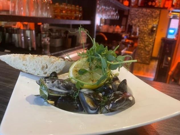 Theatre Street Bar & Grill on Theatre Street has a rating of 4.5 out of 5 from 409 Google reviews