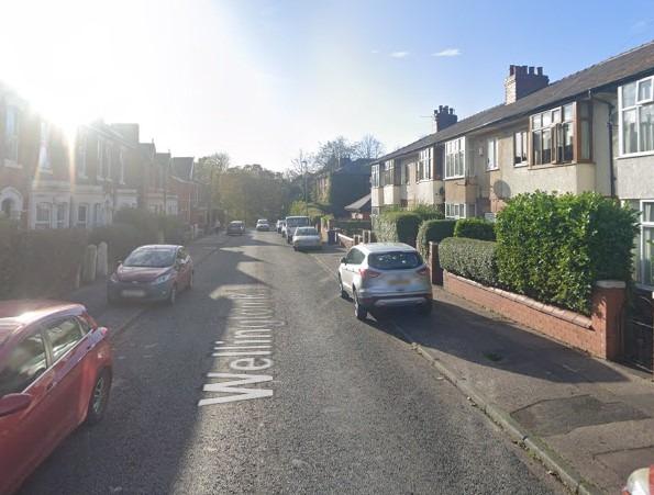 What:  Some carriageway incursion 
Why: [Utility asset works] ASHTON ON RIBBLE V9154 - PON 1042764 - BLOCKAGES - Excavate onto BT ducts for the clearance of duct blockages in  to facilitate spine cabling works. 
When: April 4- April 6
