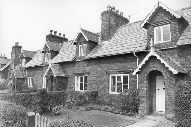This group of grade II listed cottage dates back to 1852 and were part of the Farington alms houses on Fox Street