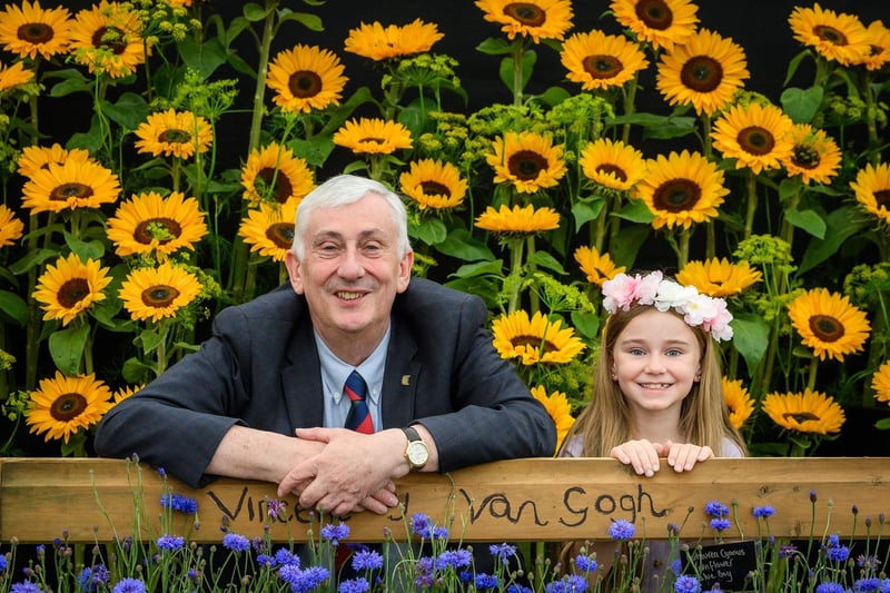 Sir Lindsay Hoyle with a young visitor
