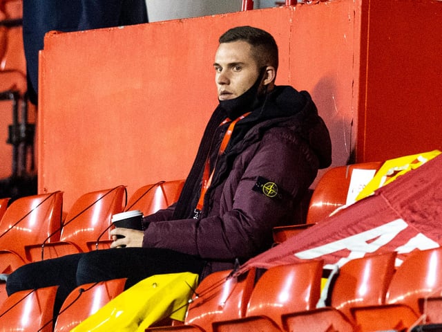 Former Celtic and Rangers midfielder Liam Burt is understood to be on Aberdeen's radar after attending the Dons' 4-2 win against Hamilton last night. (Glasgow Live)