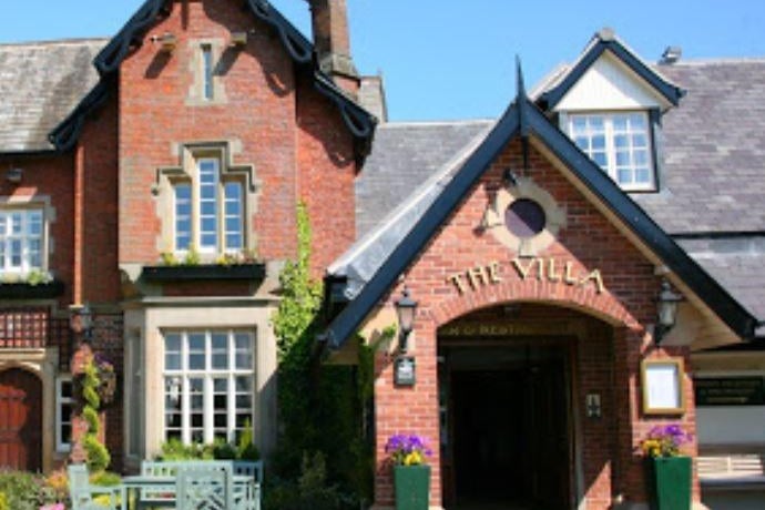 The Villa Wrea Green is a quaint country house hotel based in idyllic country side near Preston Lancashire. Enjoy a culinary delight at the award-winning 4-star hotel. Using only the freshest local produce and finest ingredients. You can choose from an array of cuisines