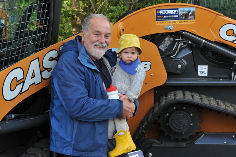 20 pedalpowered pictures of Great Eccleston Tractor Pulling event
