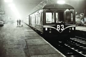 Lancashire might well have been the last stronghold of steam, but diesels were still relatively early interlopers to this part of the world. Later Derby Lightweight car M50963 is leading a formation of at least 5 cars, as it stands in platform 5 at 8:40pm on 30 December 1960. An indication of the immense parcels trade at the station can be seen around the train. At this time around 70, 000 parcels were handled each week. (Tony Gillett)