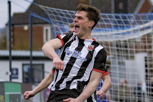 Mike Calveley celebrates his winner (photo: David Airey/dia_images)