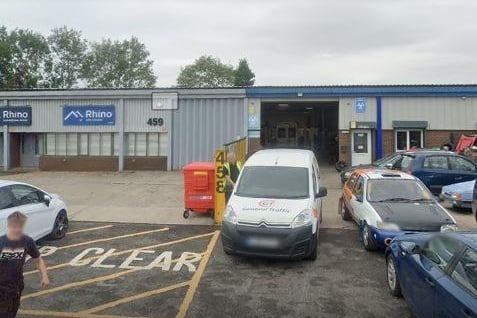 This MOT centre in the Walton Summit Centre scores an average of 4.8/5 on Google Reviews from more than 80 customers.