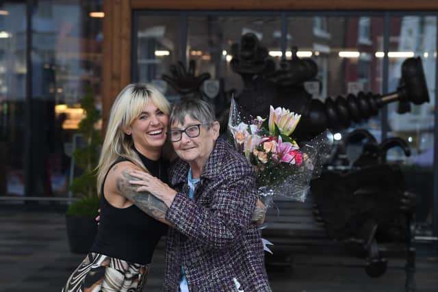 Photo Neil Cross; 
Cafe worker Maureen Davenport saved Susan Seaton's life with CPR