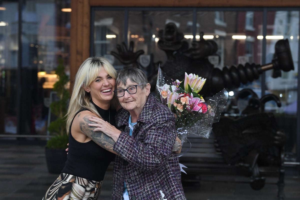 Hero Preston cafe worker meets the pensioner whose life she saved with CPR