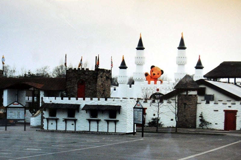 Archive pictures of Camelot Theme Park in the 80s and 90s