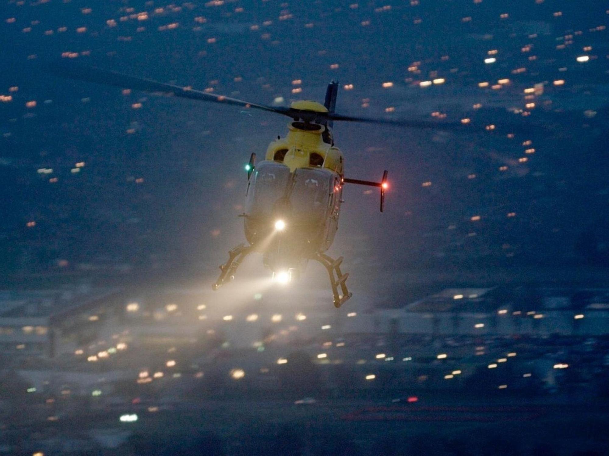 Police helicopter chase online