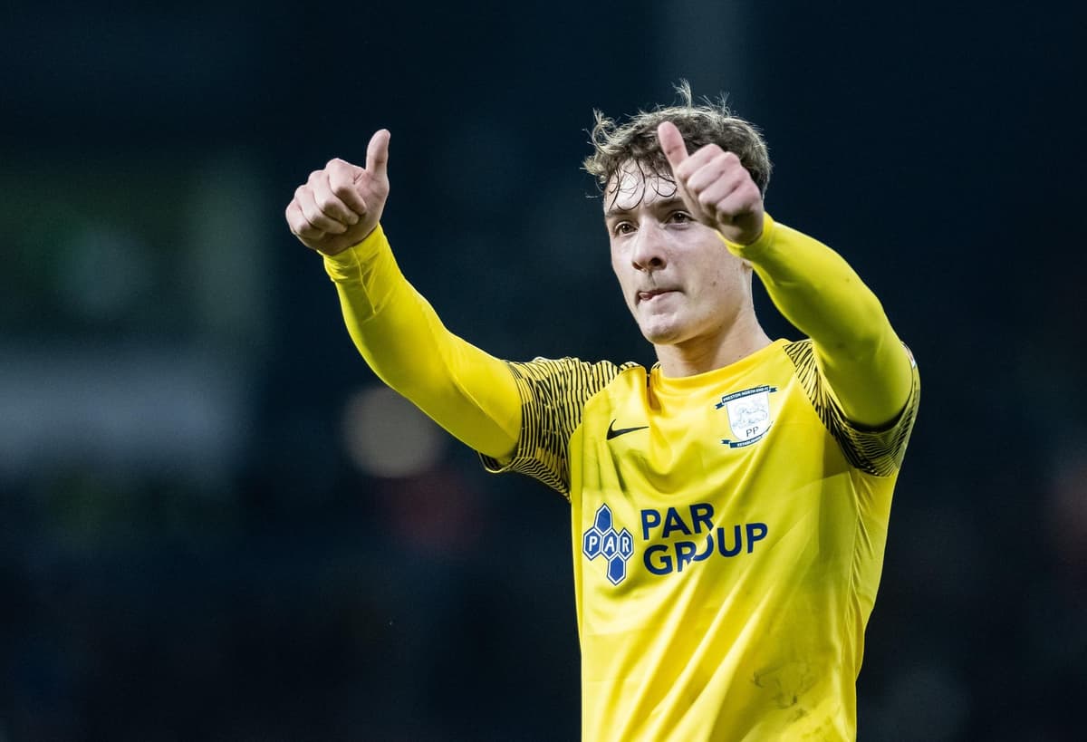 Preston North End confirm loan move for young striker in his breakthrough season
