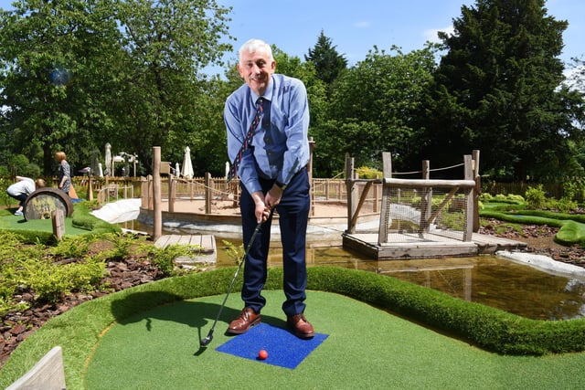 The council and Parkwood Leisure has delivered a £450k investment with the new facilities.
Pictured: Sir Lindsay Hoyle lines up a shot.
