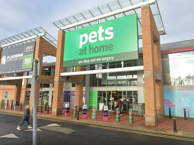 Vets4Pets - Preston Capitol at the Capitol Centre, Walton-le-Dale, has a rating of 4.6 out of 5 from 257 Google reviews
