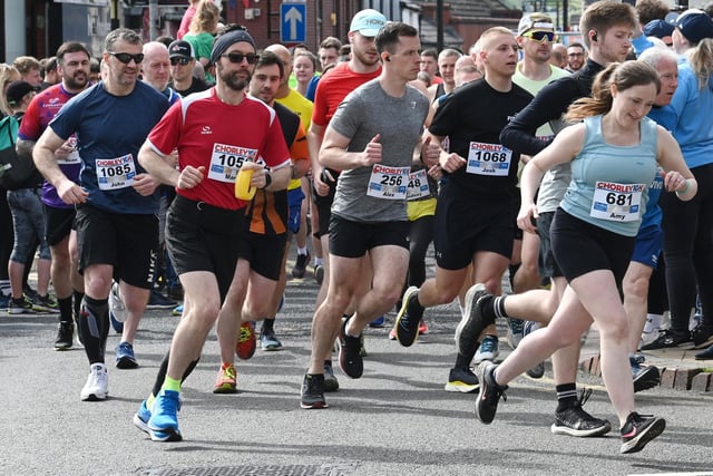 Action from the Chorley 10K.