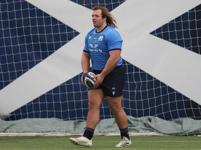 Loosehead prop will get his first taste of facing Italy. Has had decent first Six Nations.