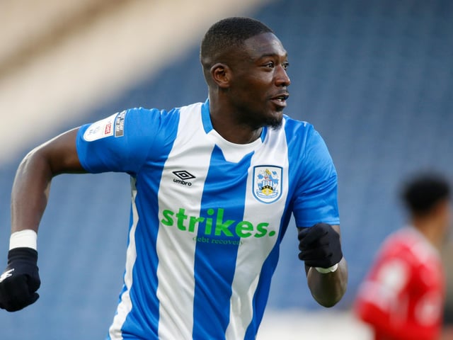 Yaya Sanogo has been without a club since he was released by Huddersfield Town last summer and is on the hunt for a new club, admitting he 'needs for someone to give me a chance'. The former Arsenal striker has been training with Toulouse. (La Depeche)