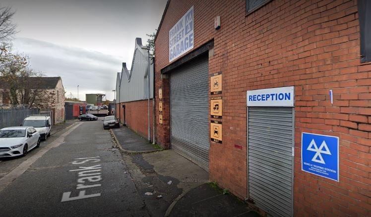This garage gets 4.6 out of 5 on Google Reviews, based on feedback from 227 customers.
One recent review said: "Outstanding service. Easy to get appointment. On time. Professionally done MOT."