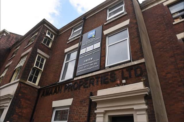 Planning officers says the advert is 'unacceptable.'