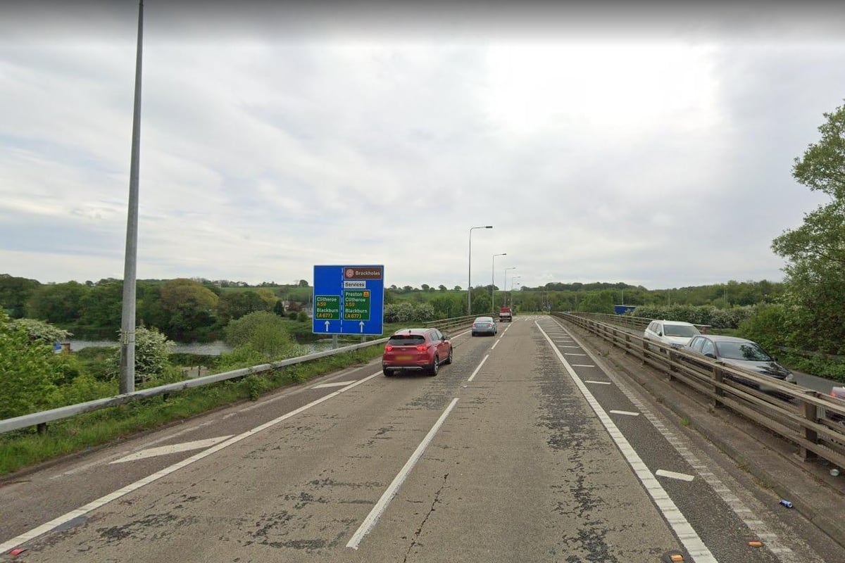 Preston man, 19, killed in M6 crash after Fiesta hits lamppost on sliproad
