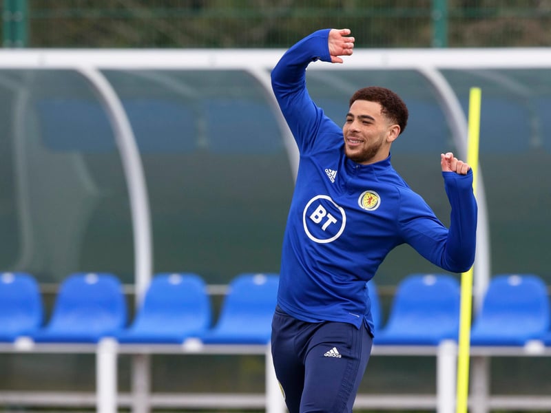 Why not eh? Let's see if we've got ourselves a new potent strikeforce. Ryan Fraser previously struck up a good partnership with Dykes but he's been in poor form this term.