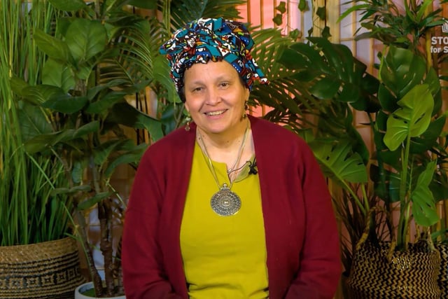 Professional storyteller, Sita Brand, telling a story