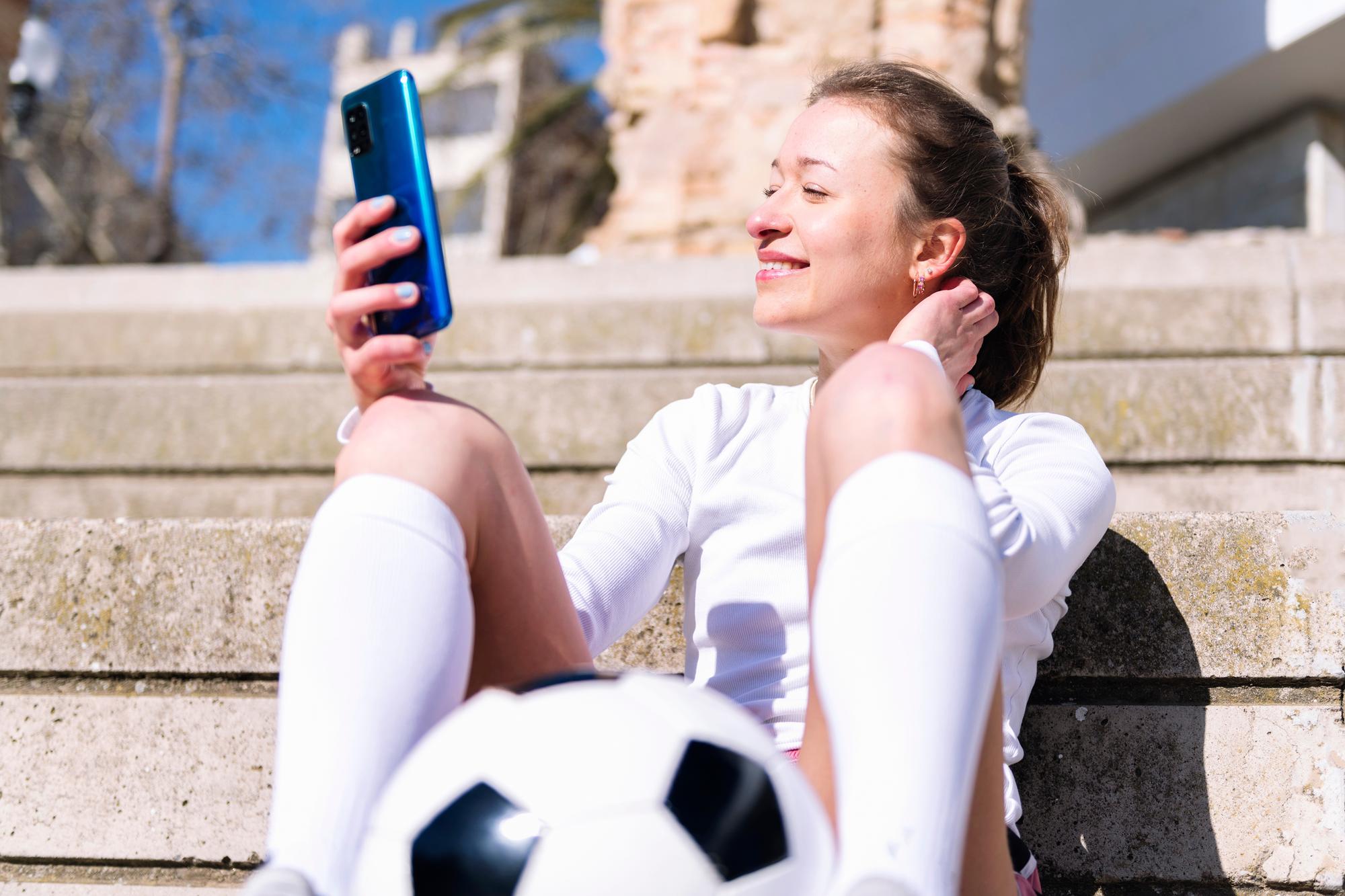 Budget phones: 7 of the best phones for under £500 you can buy right now