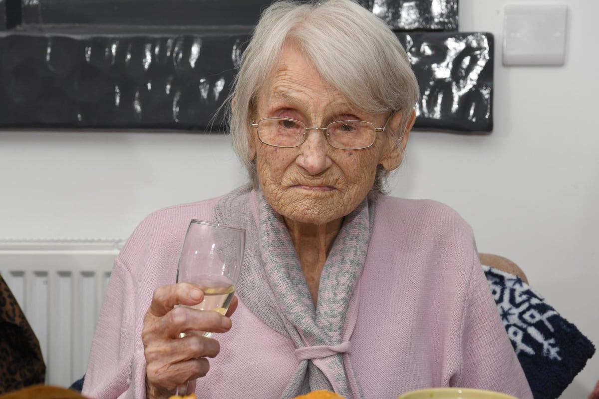 A Preston great-great grandma, the oldest person in Lancashire, has sadly passed away