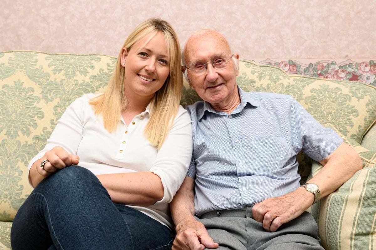 Memories of 70 years ago: Watch Post reporter chat with her grandad about the last time the monarch died
