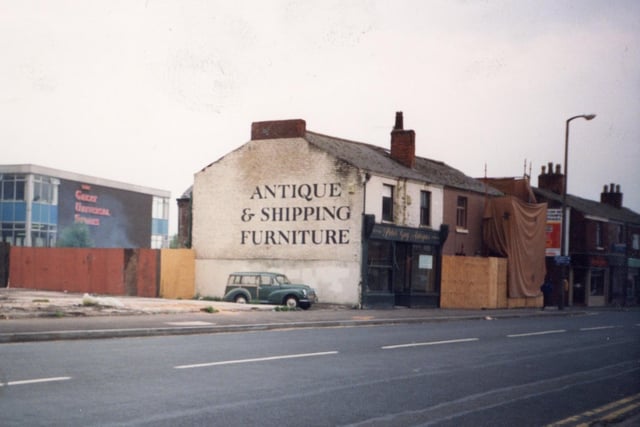 Peter Guy's Antique and Shipping Furniture shop on New Hall Lane, before it had a makeover in 1989
