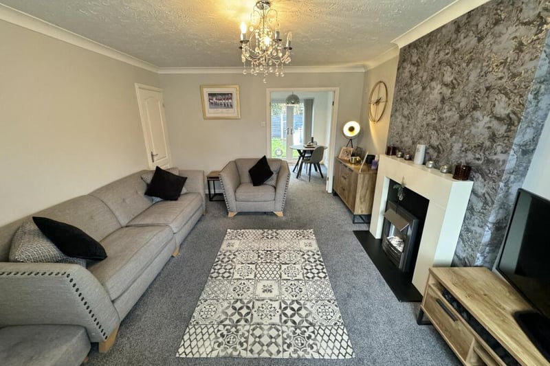 Uber bargain 3 bed semidetached Penwortham family home with spacious