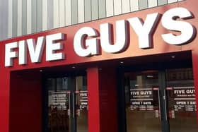 Five Guys is officially coming to Deepdale Retail Park after its planning application was approved by Preston City Council
