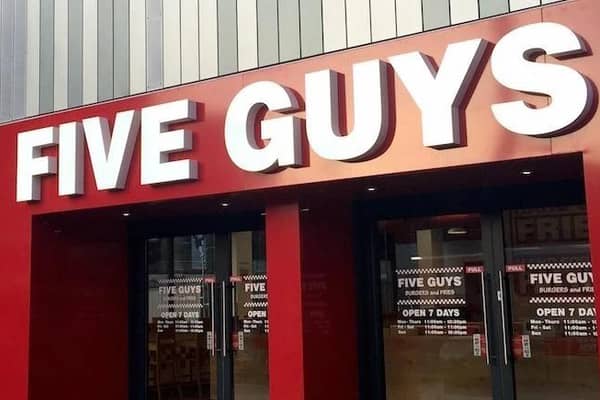 Five Guys is officially coming to Deepdale Retail Park after its planning application was approved by Preston City Council
