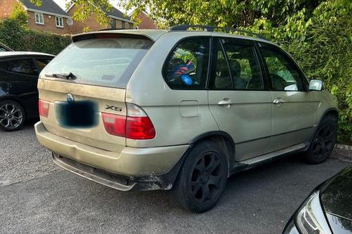 This gold BMW X5 was seen at excess speed on the M65.
When police pulled the driver over, they found the vehicle had no MOT since May and no insurance.
The vehicle was seized and the driver reported for all offences.