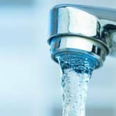 A burst pipe left hundreds of residents without water in Blackburn and Darwen over the weekend